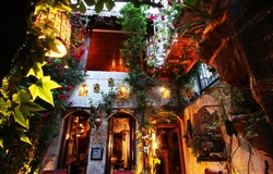 Antique Çeltik House