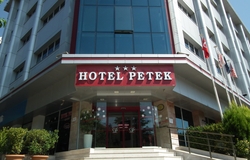 Petek Otel