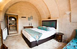 Monte Cappa Cave House