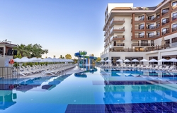 Glamour Resort & Spa