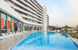Naskon Sapphire Resort Hotel