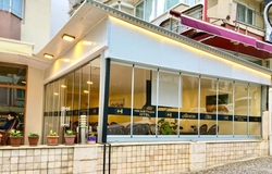 Kuşadası Hikmethan Aile Oteli