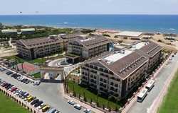 Crystal Palace Luxury Resort & Spa