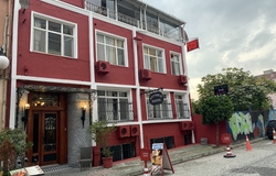 Antique Hostel Budget Hotel