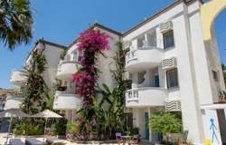 La Brezza Suite & Hotel