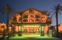 İron Ambassador Side Beach