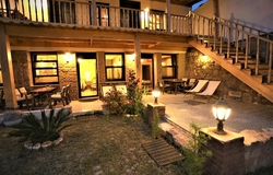 Attalos Suites Hotel 