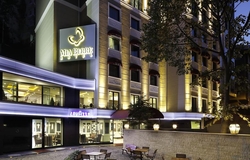 Mia Berre Hotels