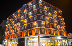 Van Suites Hotel