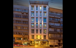 Housez Suites & Apartments