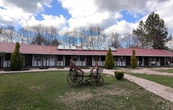 Emirbey Atlı Turizm ve Doğal Yaşam Köyü