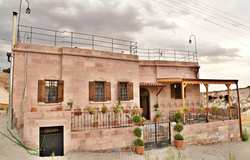 Valley Inn Cave Hotel