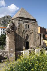 Halifet Gazi Kümbeti