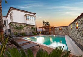 Eritrina Butik Otel Alaçatı