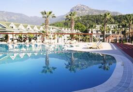 Green Forest Holiday Village