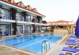 Rota Hotel Restaurant & Bar