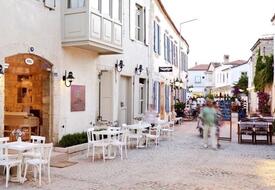 128A Hotel & Restaurant