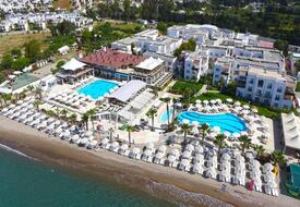 Armonia Holiday Village & Spa