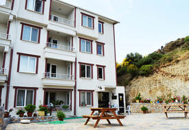 Erdek Turan Köyü Martı Apart Pansiyon