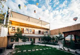 Azalea Terraca Hotel