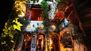 Antique Çeltik House