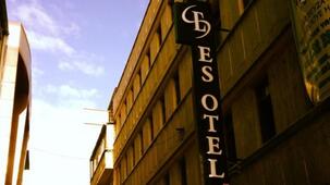 Es Otel