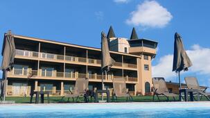 Bakucha Vineyard Hotel & Spa