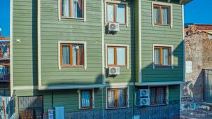 Garth of Balat Hotel