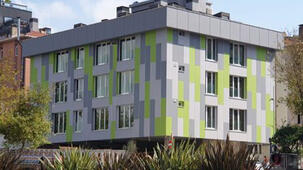 Gris & Verde Suite Hotel