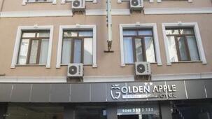 Golden Apple Otel