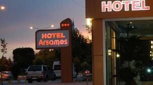 Arsames Hotel