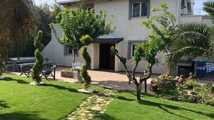 Erythros Boutique Hotel 