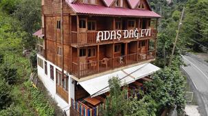 Adaş Dağ Evi