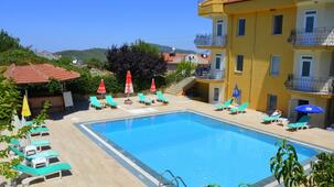 Sunset Apart Ölüdeniz