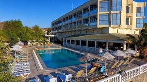 Paradise Çeşme Resort Hotel