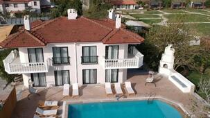 Albizia Boutique Hotel