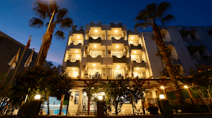 Opera Boutique Hotel