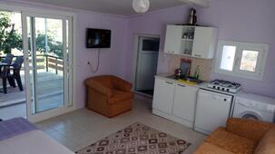 Lavender Tiny Houses Seferihisar