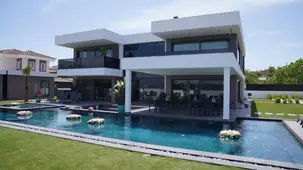 Şerife Hanım Konağı Çeşme