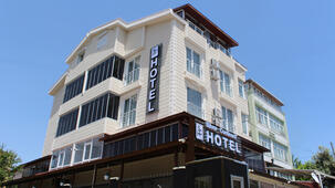 Silver Continent Hostel