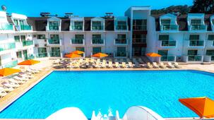 Omorfi Garden Resort Hotel