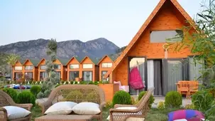 Asil Bungalows Pool  Beach