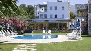 Sun Garden Hotel Apart