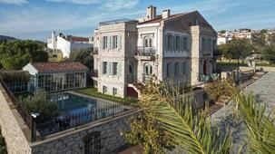 Naz Su Cunda (Adults Only +16)