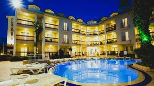 Club Amaris Apartment