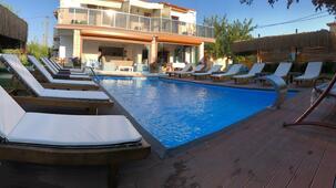 Çeşmeli Butik Otel