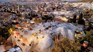 Traveller's Cave Pension