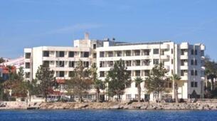 Yeni Foça Öğretmenevi ve Akşam Sanat Okulu