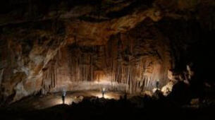 Güvercinlik Mağarası