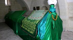 Abuzer Gaffari Türbesi